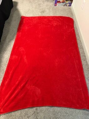 Plush Red Velvet Throw Blanket
